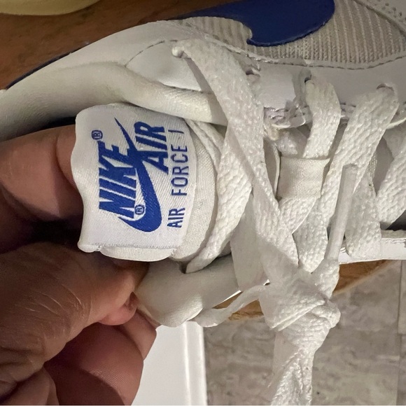 Nike White and Blue Classic Sneakers Air Force 1 Utilize Kid size 5.5 ladies 7 - Picture 5 of 10
